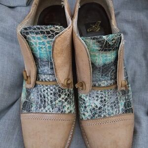 Freebird size 10 shoes